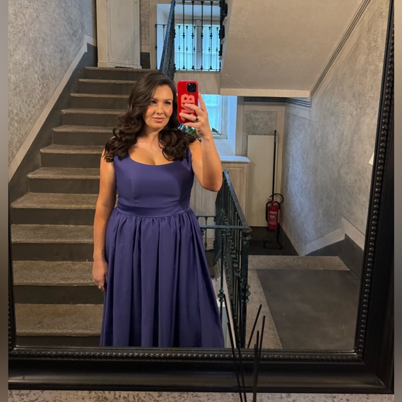 Leo Lin Colleen Sleeveless Scoop-Neck Midi Dress in Eminence, 12 - Picture 13 of 16